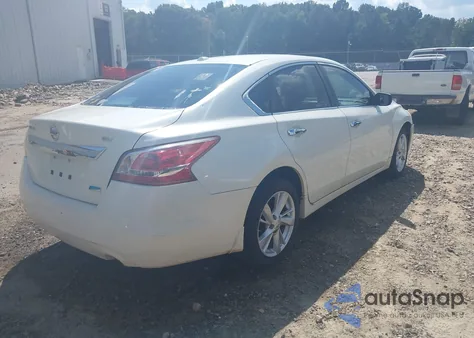 2013 Nissan Altima 2.5 Sv z USA, uszkodzony, nr VIN 1N4AL3AP8DC140235